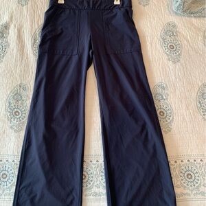 Athleta Chelsea Navy wide leg pant